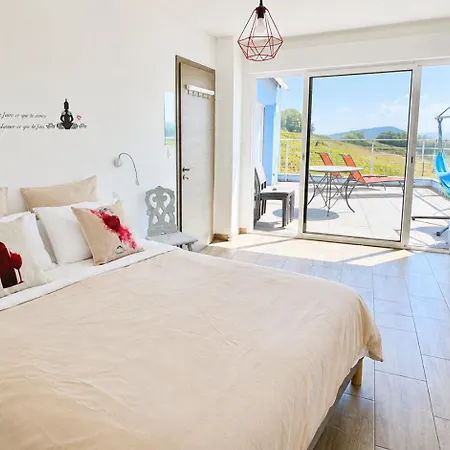 Villa Janea Deep Red House