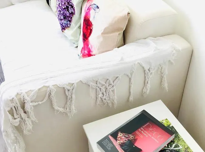 Janéa Deep Red House * Reichsfeld