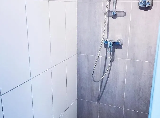 Janéa Deep Red House * Reichsfeld