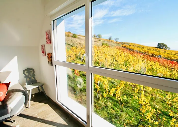 Janéa Deep Red House * Reichsfeld