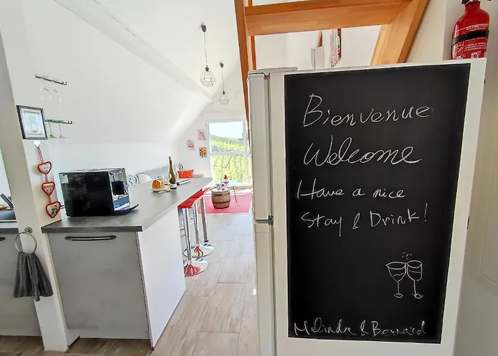 Janéa Deep Red House *